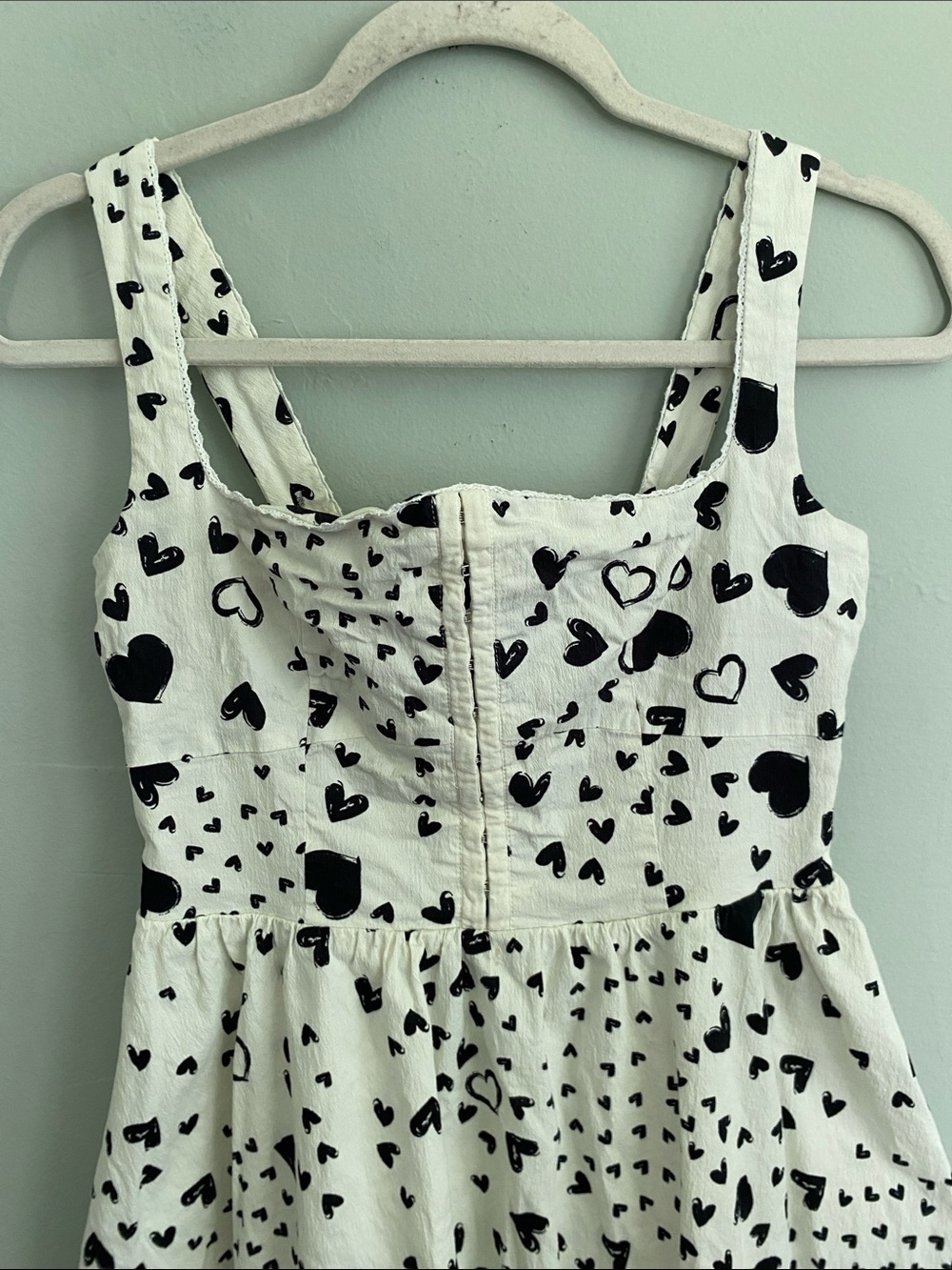 Avec Les Filles Women’s White Midi Dress with Black Heart Print Size 6 - Picture 5 of 11